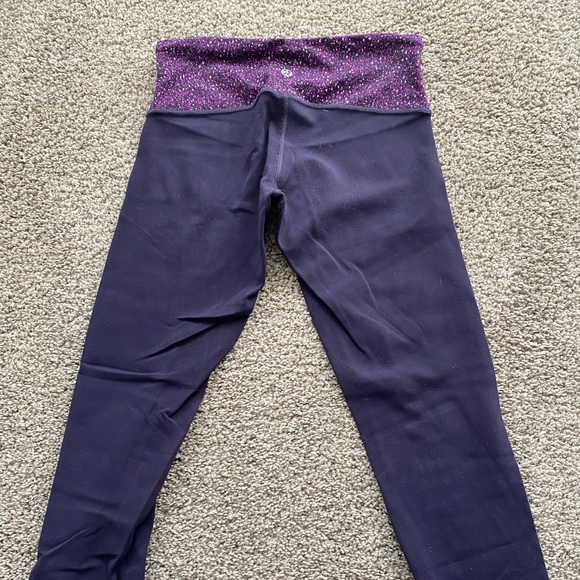 lululemon athletica Pants - Lululemon wunder under 7/8’ legging reversible